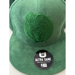 Boston Celtics Embroidered Faux Suede Sandy Snapback Hat Authentic Ultra GAME
